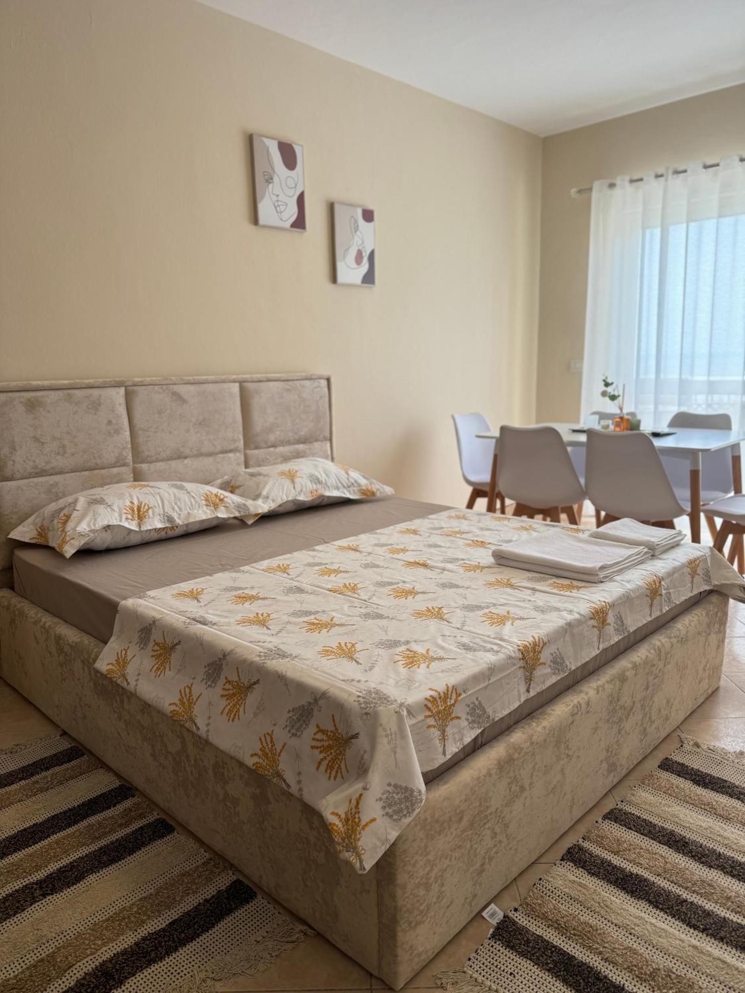 Sea & Gardenview Apartments Durrës Exterior foto
