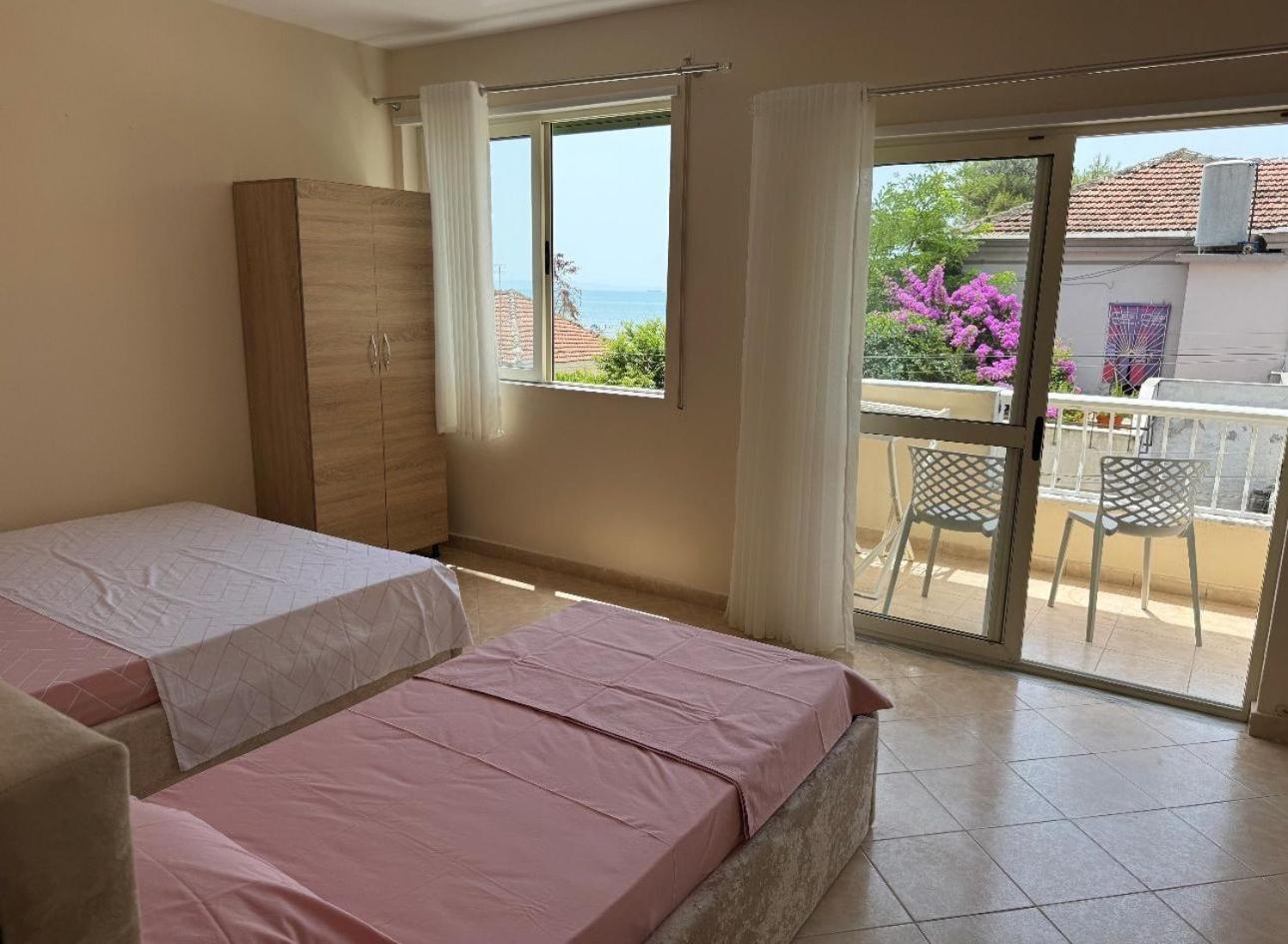 Sea & Gardenview Apartments Durrës Exterior foto